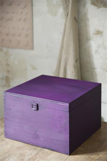 Jeanne darc living vintagepaint Dark purple